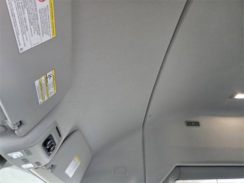 Used 2024 Ford Transit 350 XLT image 23