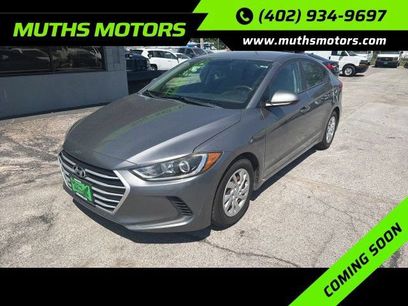 Used 2018 Hyundai Elantra SE