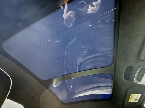 Used 2025 McLaren GTS image 21