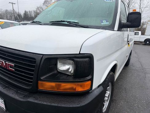 Used 2013 GMC Savana 2500 RWD image 33