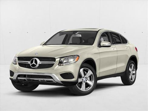 Used 2019 Mercedes-Benz GLC 300 4MATIC Coupe image 1