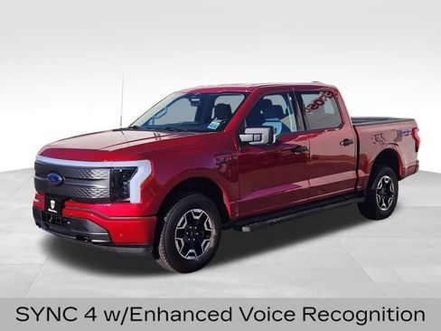 Used 2023 Ford F150 Lightning XLT image 5