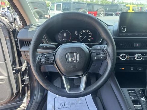 Certified 2025 Honda CR-V LX image 15