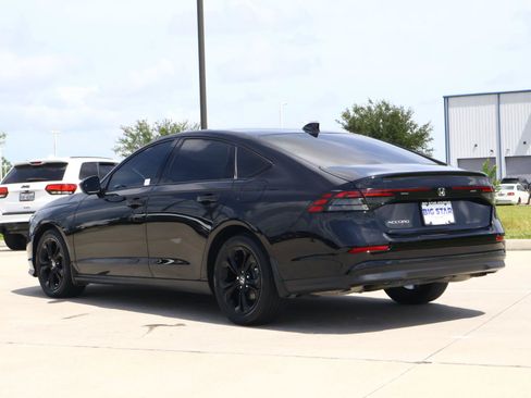 Used 2025 Honda Accord SE image 3