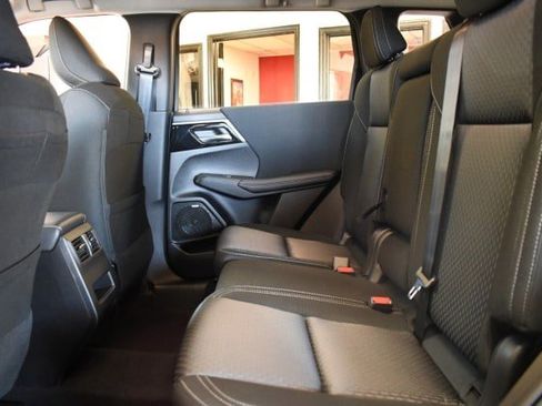 New 2026 Mitsubishi Outlander ES AWD/4WD image 19