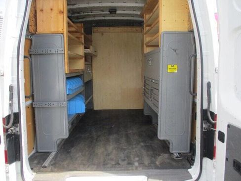 Used 2014 Nissan NV 2500 SV w/ Technology Package image 12