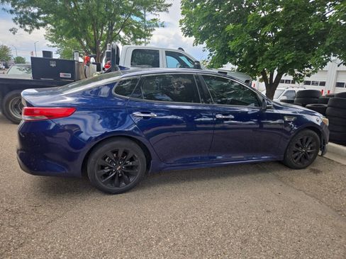 Used 2018 Kia Optima EX FWD image 2