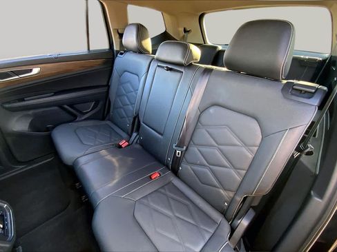 Used 2026 Volkswagen Atlas SE FWD image 20