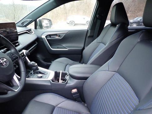 Certified 2025 Toyota RAV4 XSE w/ Advanced Technology Package image 10