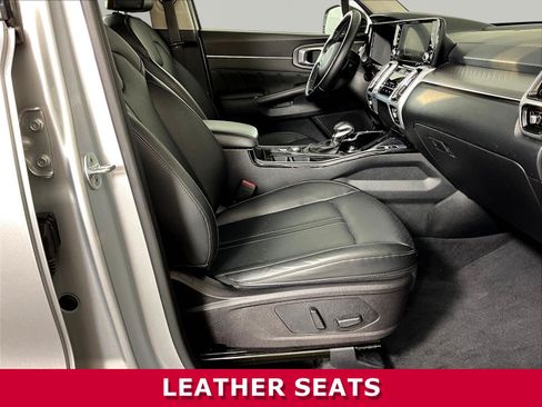 Used 2022 Kia Sorento SX AWD/4WD image 28