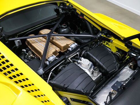 Used 2022 Lamborghini Huracan STO image 54