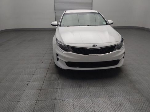 Used 2017 Kia Optima LX w/ Convenience Package FWD image 14