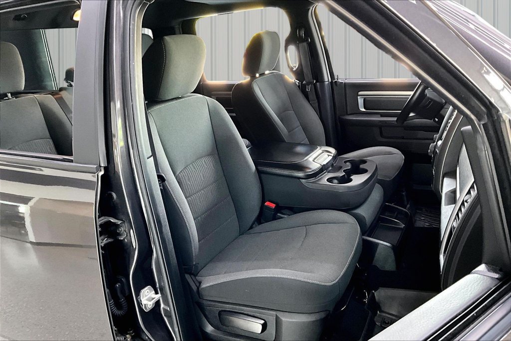Used 2023 RAM 1500 Warlock AWD/4WD image 27