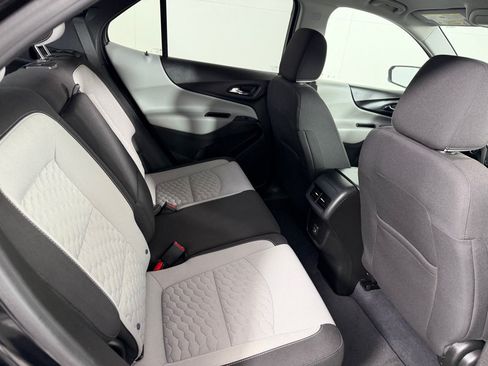 Used 2021 Chevrolet Equinox LT FWD image 20
