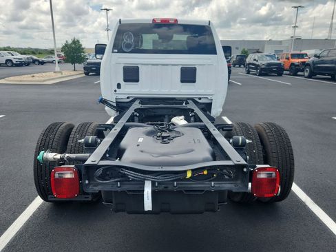 New 2026 RAM 3500 Tradesman AWD/4WD image 7