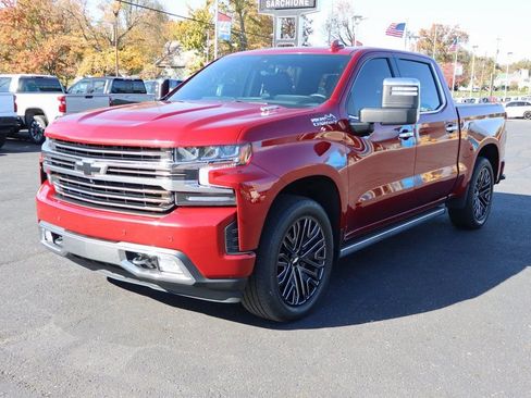 Used 2021 Chevrolet Silverado 1500 High Country w/ Technology Package image 33