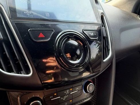 Used 2015 Ford Focus ST FWD image 27
