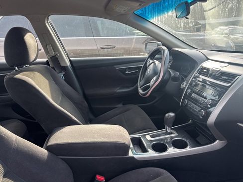 Used 2013 Nissan Altima 2.5 S image 18