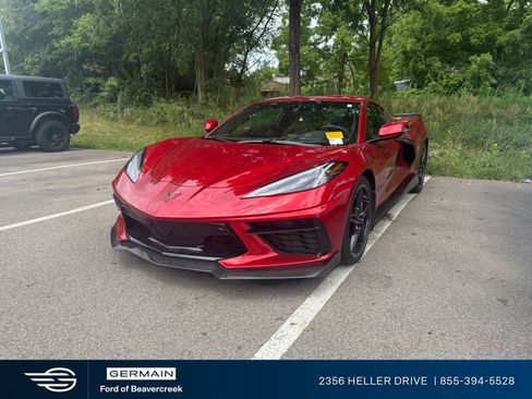 Used 2021 Chevrolet Corvette Stingray Preferred Cpe w/ Battery Protection Package RWD image 1
