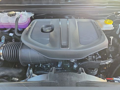 New 2026 RAM 1500 Laramie AWD/4WD image 35