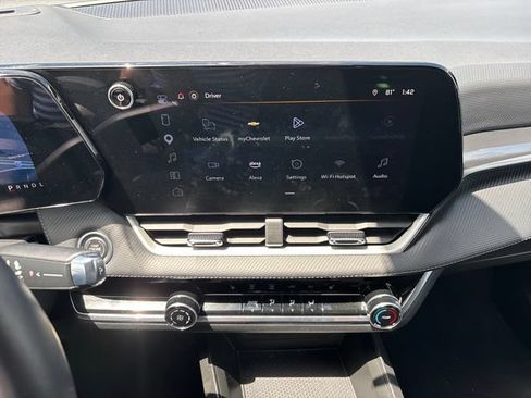 Certified 2025 Chevrolet Equinox LT AWD/4WD image 19