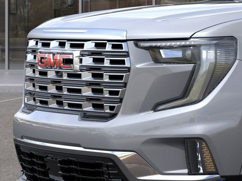 New 2026 GMC Acadia Denali w/ Super Cruise Package AWD/4WD image 37
