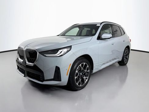Used 2026 BMW X3 xDrive30i w/ M Sport Package AWD/4WD image 3