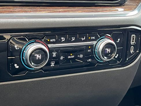 Certified 2023 GMC Sierra 1500 Elevation image 29