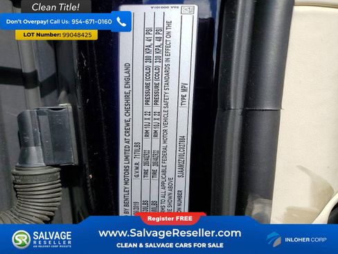 Used 2020 Bentley Bentayga image 17