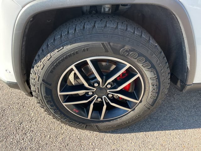 Used 2019 Jeep Grand Cherokee Trailhawk w/ Trailhawk Luxury Group AWD/4WD image 19
