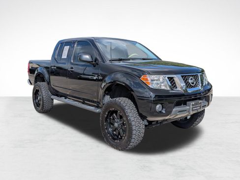 Used 2021 Nissan Frontier SV AWD/4WD image 5
