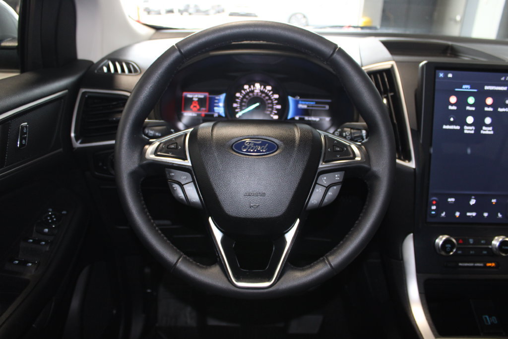 Used 2023 Ford Edge SEL AWD/4WD image 13