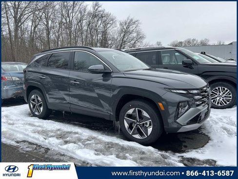 New 2026 Hyundai Tucson SEL image 1