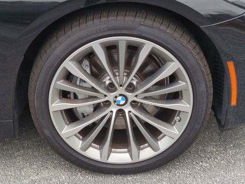 Used 2023 BMW 540i xDrive w/ Premium Package image 13