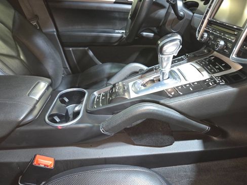 Used 2013 Porsche Cayenne GTS image 53