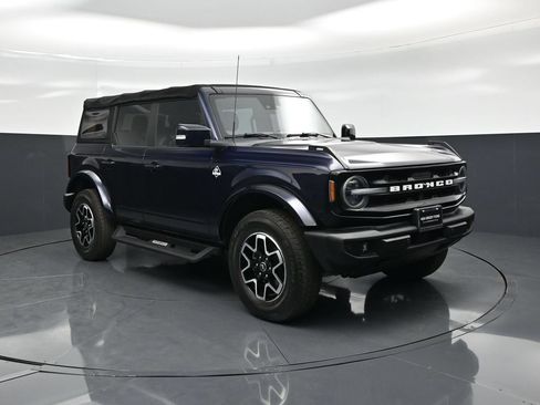 Used 2021 Ford Bronco Outer Banks AWD/4WD image 21