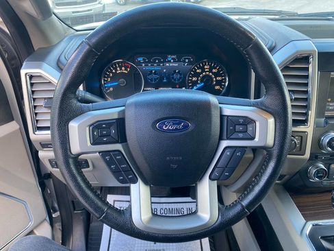 Used 2015 Ford F150 Lariat w/ Equipment Group 502A Luxury image 13