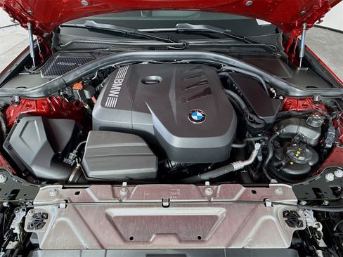 Used 2025 BMW 330i Sedan w/ M Sport Package image 32