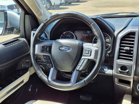 Used 2019 Ford Expedition Platinum AWD/4WD image 9