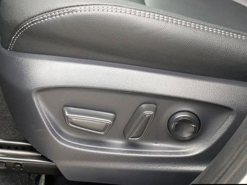 Certified 2026 Toyota Corolla Cross XLE w/ Convenience Package image 26