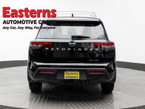 Used 2023 Nissan Pathfinder SL w/ SL Premium Package AWD/4WD image 6