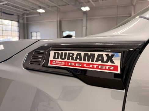 Used 2024 GMC Sierra 3500 AT4 w/ AT4 Premium Plus Package AWD/4WD image 21