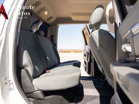 Used 2016 RAM 2500 SLT image 8