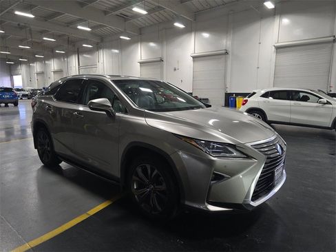 Used 2019 Lexus RX 350 FWD image 4