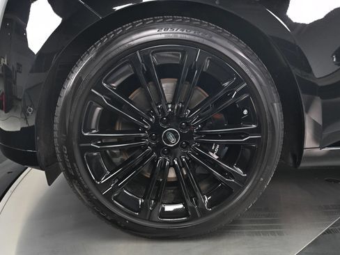 Used 2024 Land Rover Range Rover Autobiography AWD/4WD image 4