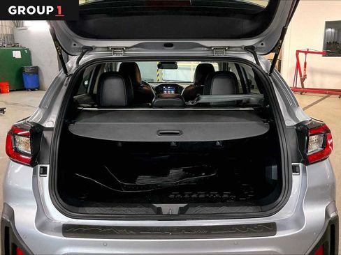 Used 2025 Subaru Crosstrek 2.5i Limited AWD/4WD image 34