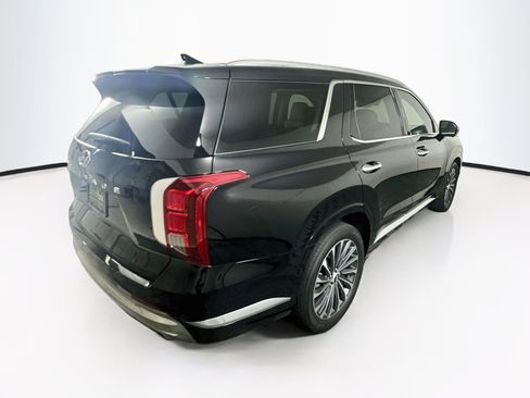 Used 2024 Hyundai Palisade Calligraphy FWD image 9