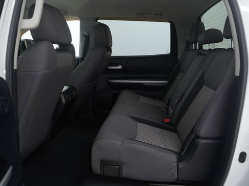 Used 2016 Toyota Tundra SR5 w/ TRD Off Road Package AWD/4WD image 14