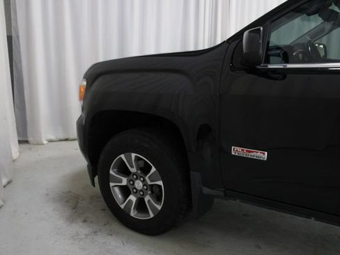 Used 2015 GMC Canyon SLE w/ All-Terrain Package AWD/4WD image 33