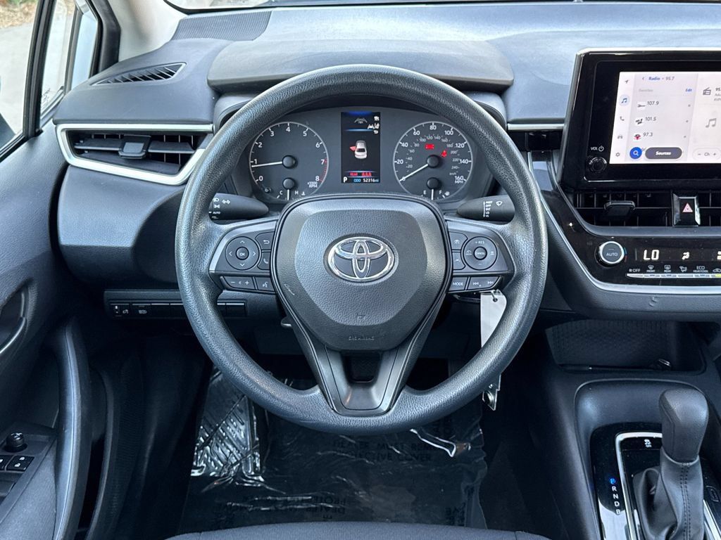 Used 2024 Toyota Corolla LE FWD image 13